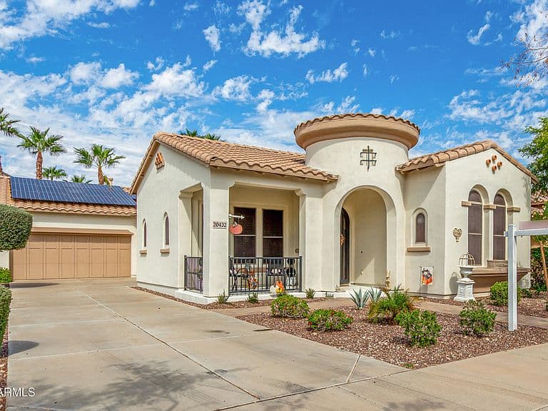 20432 W MONARCH Court photo 3