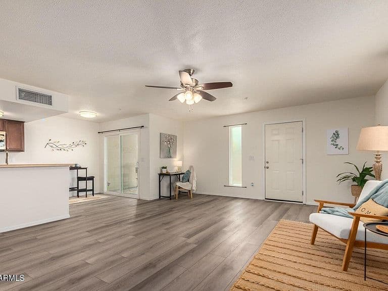 14644 N YERBA BUENA Way #D photo 3