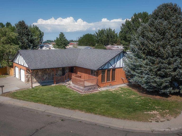 1835 Crimson St photo 2
