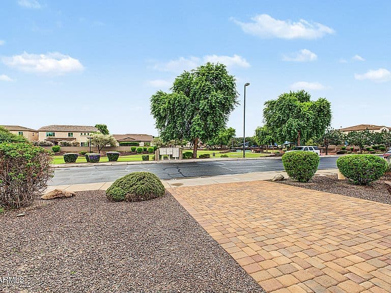 2950 E DERRINGER Way photo 4
