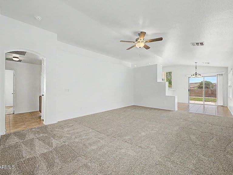 1234 W MESQUITE TREE Lane photo 3