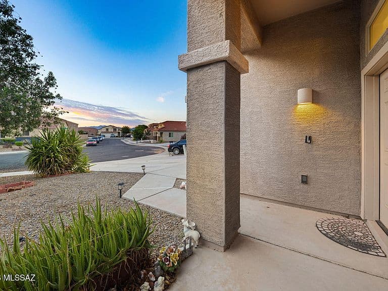 8229 W Melanitta Dr photo 4