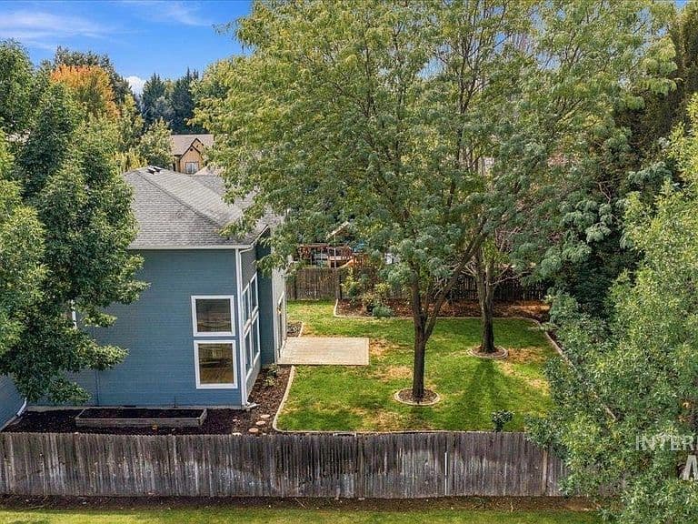 2127 S Whisper Cove Way photo 2