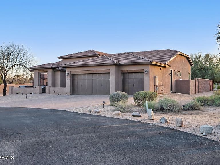 19023 E BUCKSKIN Court photo 4