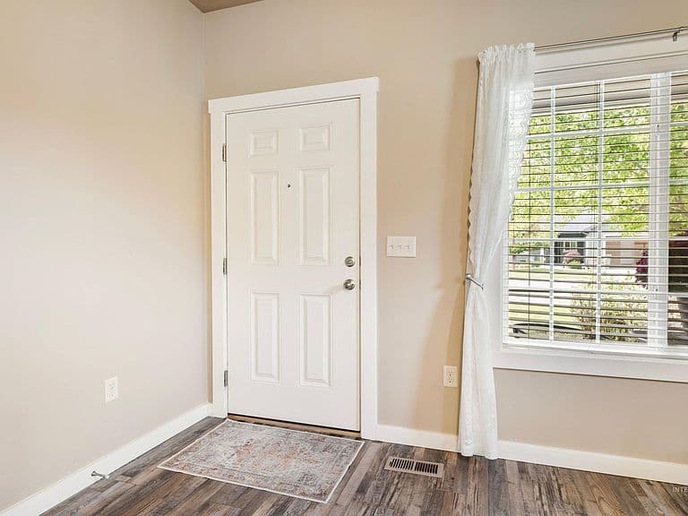 2397 W Fieldstream Dr photo 5