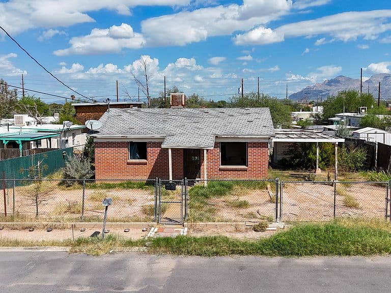 116 W Birdman Dr photo 5