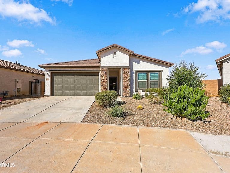 22100 N BELT Drive photo 2