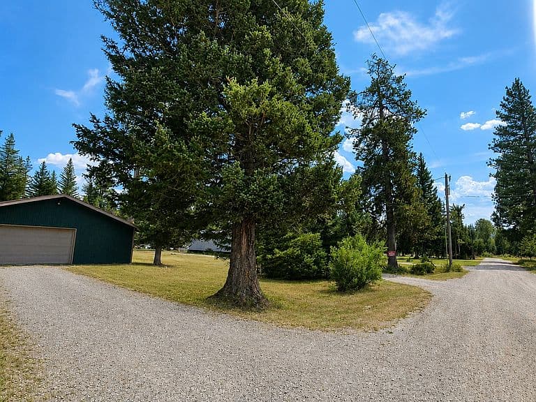 1249 Penny Ln photo 3