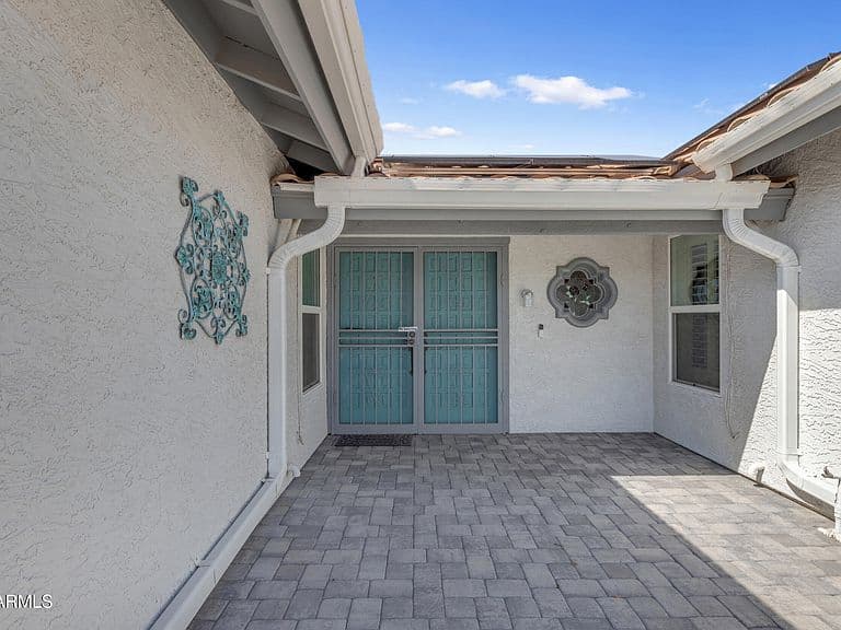 2422 E Kael Circle photo 5