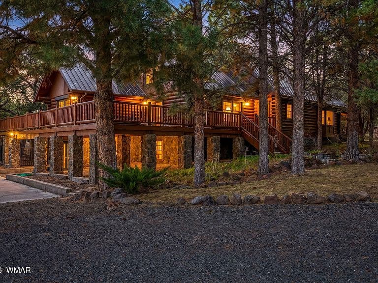1425 S Amity Ln photo 1