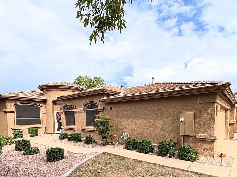 9610 E Rocky Lake Dr photo 2