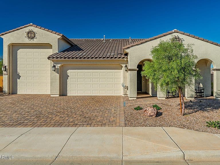 5210 W TOP HAND Trail photo 2