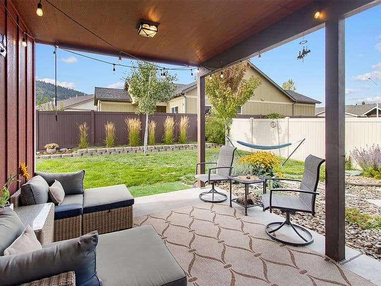 2312 Kismet Ct photo 2