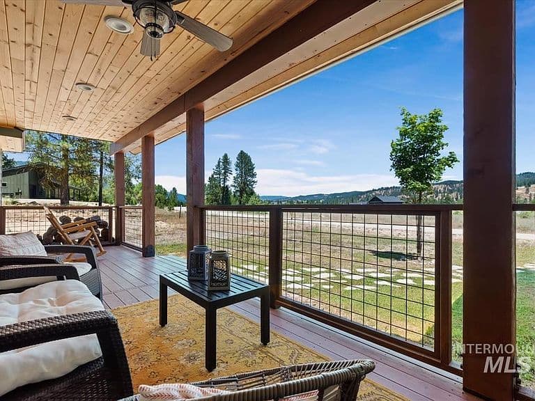 37 Wapiti Ct photo 4