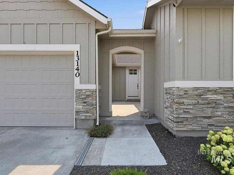13140 S Grace Point Way photo 5