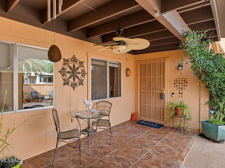 1399 W Camino Tolteca photo 3