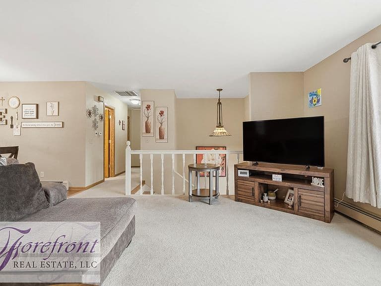 4400 Westland Pl photo 5