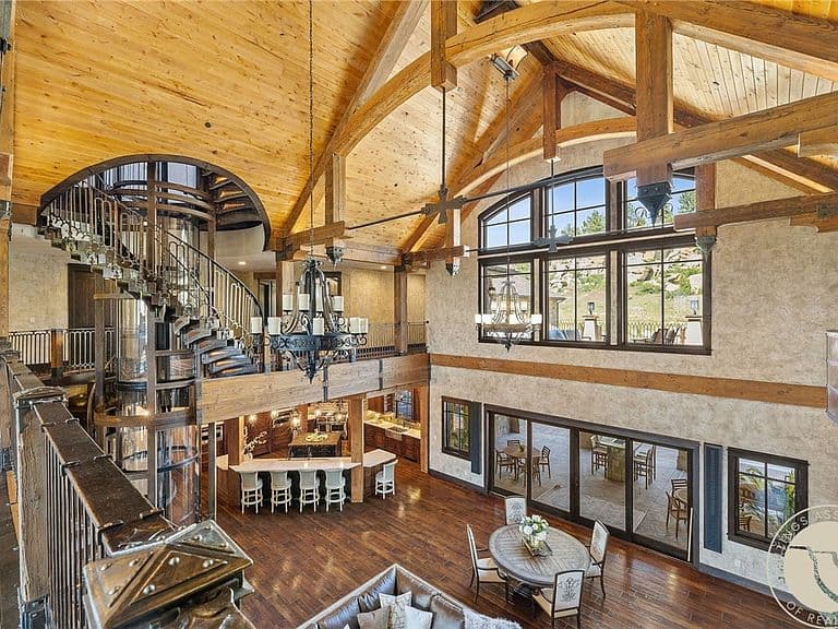 5650 Canyonwoods Dr photo 5
