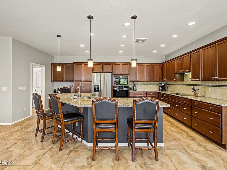 4577 W PUEBLO Drive photo 5