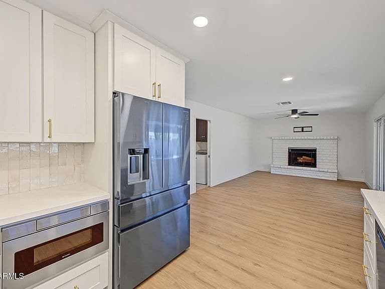 1767 W KIOWA Avenue photo 4