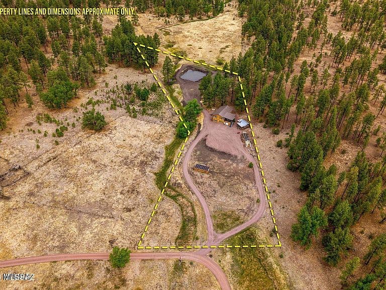 28 County Road 2310 photo 3