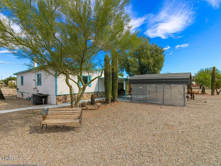 1495 N Datig Ave photo 1
