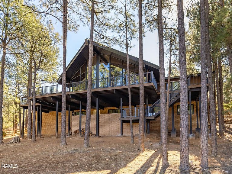 6200 N Country Club Dr photo 4