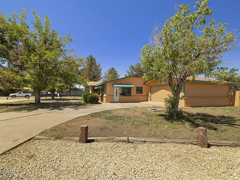 501 N Taylor Ave photo 3