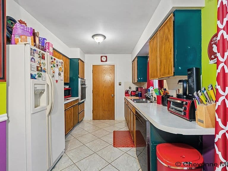3456 Luckie Rd photo 3