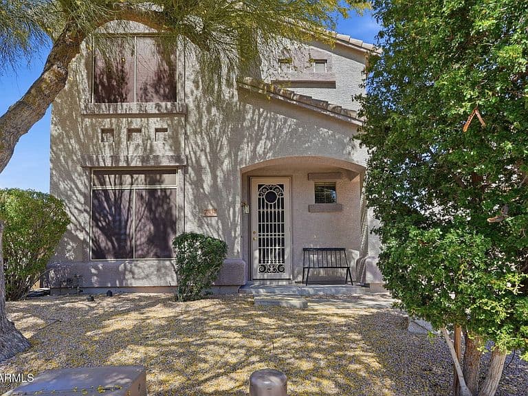 7304 E NORTHRIDGE Circle photo 1