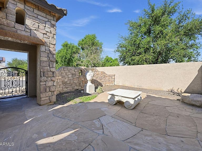 3551 E LYNX Place photo 3