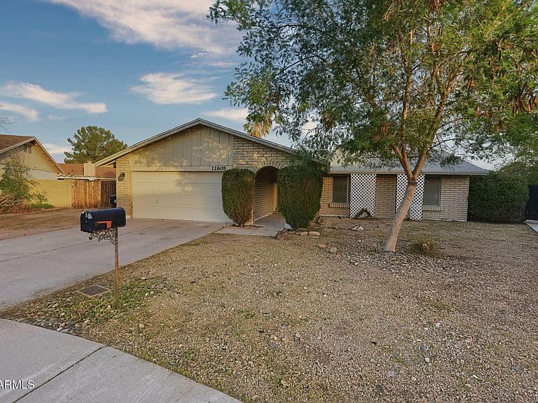 12605 N 42nd Avenue photo 3