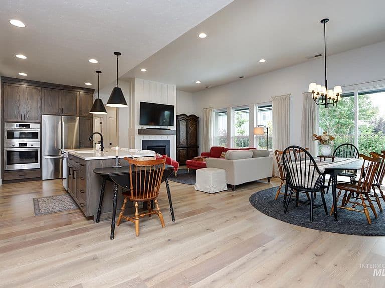 8361 W Meltwater Ln photo 5