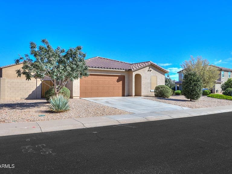 1684 E Judi Street photo 2