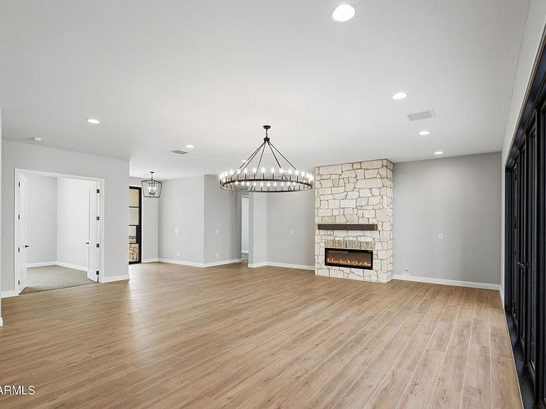 31612 N Gary Road photo 5