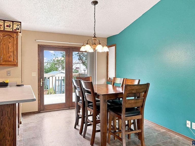 900 E Magnolia Dr photo 5