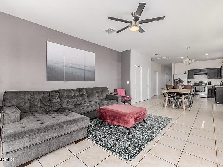 17312 N LAGO Drive photo 3