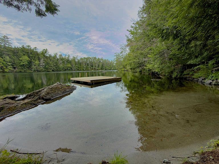 240 Poulsens Point Road photo 1
