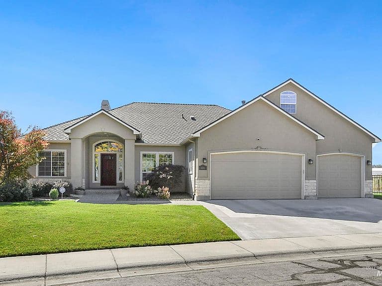 9001 W Duck Lake Dr photo 2