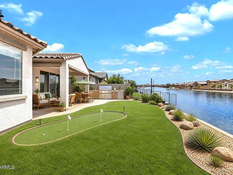 40885 W AGAVE Road photo 2