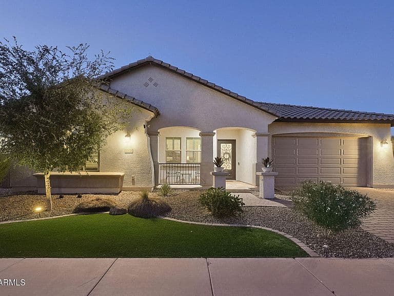 41848 W Barcelona Drive photo 3