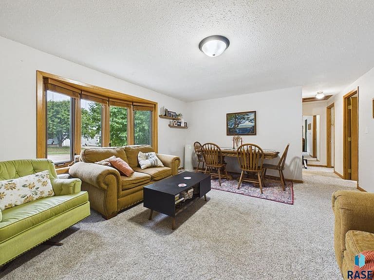 3912 E Claudette Dr photo 5
