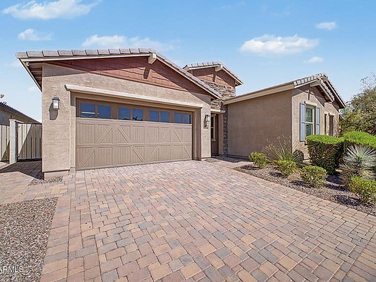 9932 E RUBIDIUM Avenue photo 3