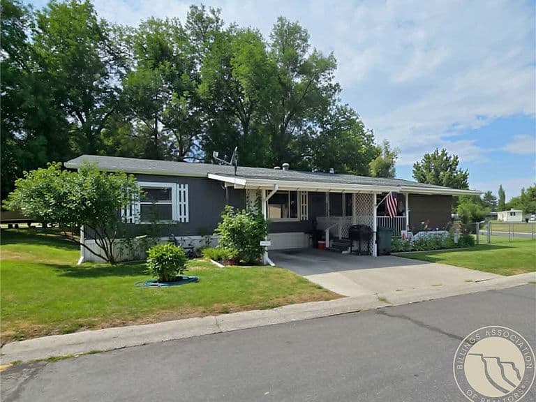 4 Prince Albert Dr photo 2