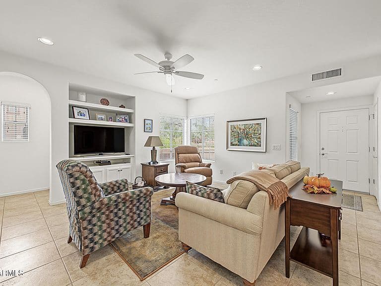 3935 E ROUGH RIDER Road #1306 photo 5