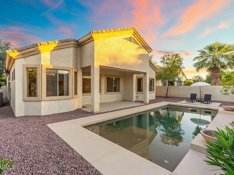 13564 W ALVARADO Drive photo 2