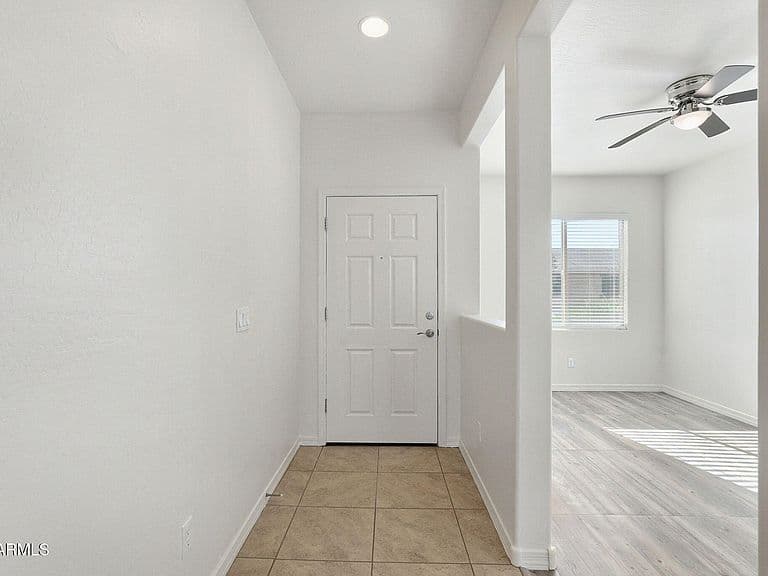 183 S 224TH Avenue photo 5