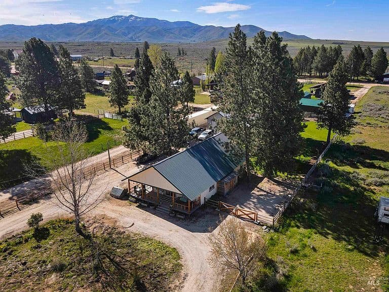 55 E Mary Dr photo 5