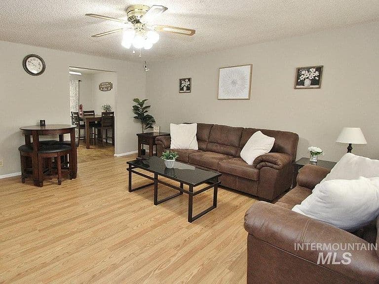 115 N Rowena St photo 2
