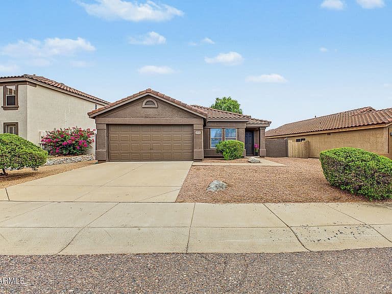 5015 E Peak View Road photo 3